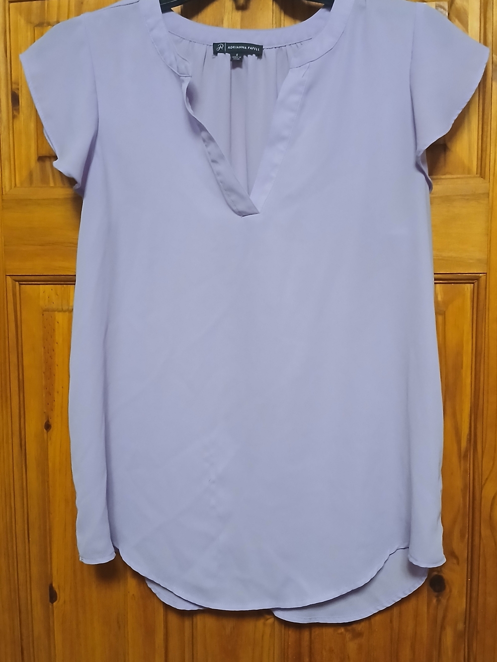 Adrianna Papell Lavender Split V-Neck Cap Sleeve Blouse